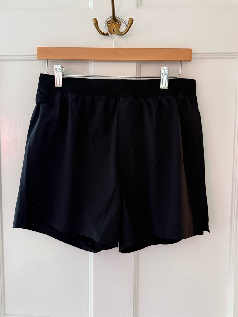 Ten Thousand 5" Distance Short Black NEW Small S